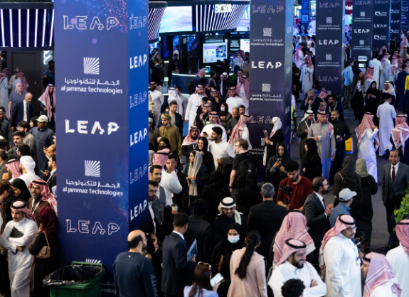 Trao quyền cho Ả Rập Saudi: HPE ra mắt máy chủ 'Công nghệ Ả Rập' tại LEAP 2024